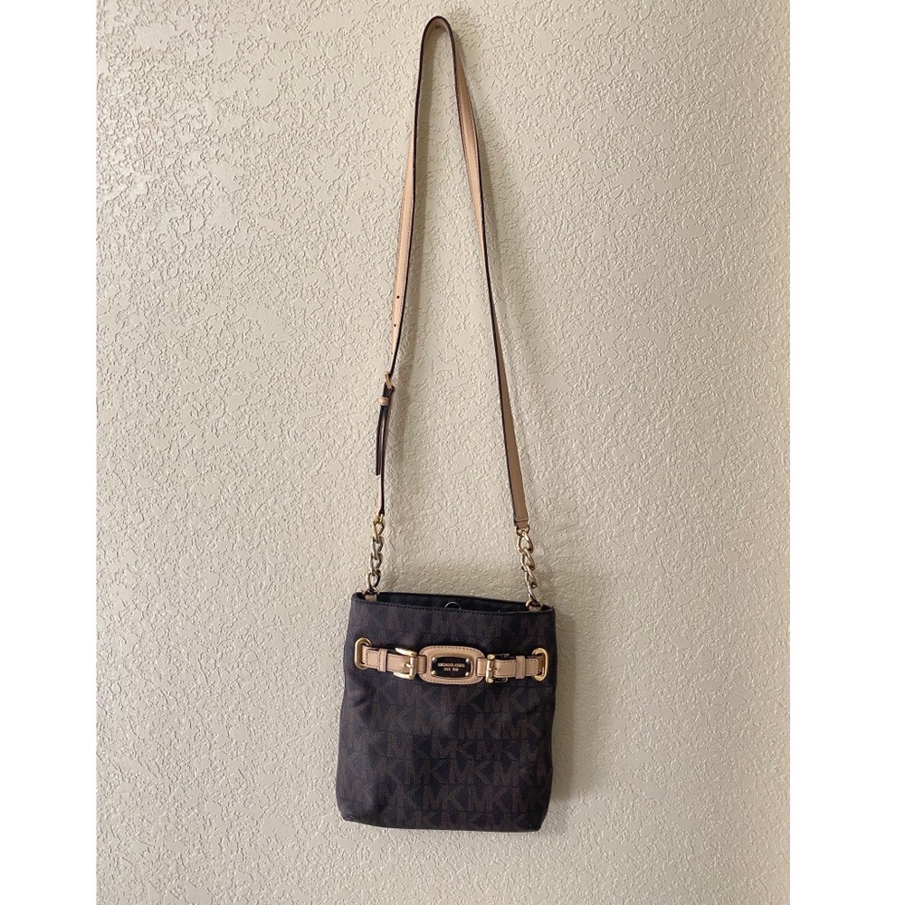 Michael Kors Classic Logo Crossbody